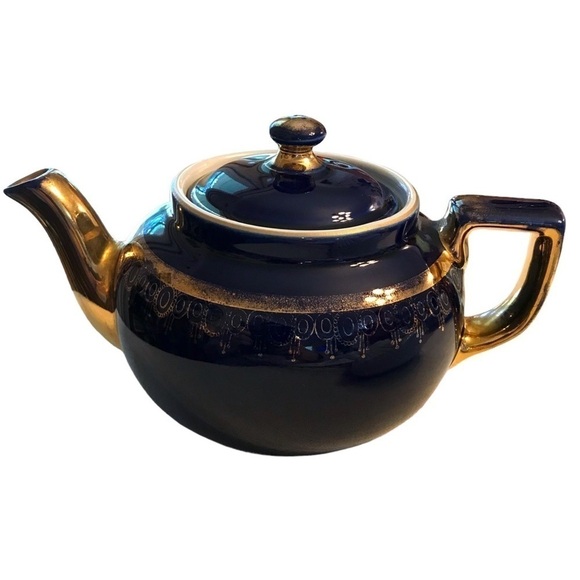 Vintage Hall Fireproof China Boston Shape Cobalt and Gold Teapot - Picture 3 of 11